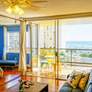 ハワイ　バケレン