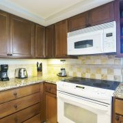 007 ルアナワイキキ バケレン エアビーアンドビー ルアナワイキキ バケレン エアビーアンドビー