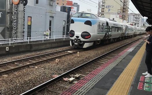 電車　日本